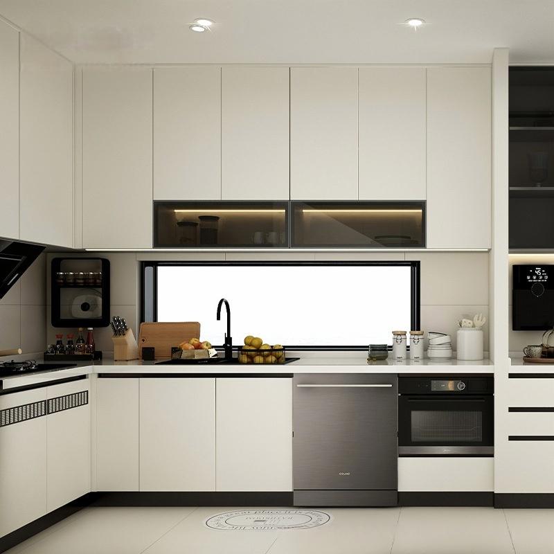 Open-Plan Main Kitchen Islands